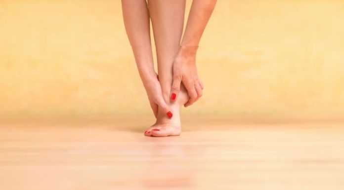 Signs of Possible Cardiovascular Disease: Check Your Feet for This Indicator