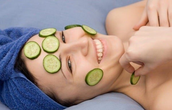 4 Homemade Cucumber Face Mask Recipes to Improve Darkened Skin and Achieve Brighter, Even-Toned Complexion