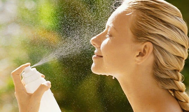 5 Tips to Keep Your Skin Soft and Moisturized During Dry Season