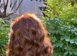 Choose a shampoo with these 3 ingredients for strong, healthy hair and less hair loss.