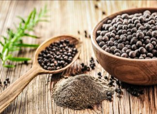 Experienced chef reveals: 2 spices to avoid adding when boiling meat for consistently delicious dishes