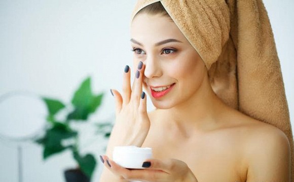 5 Essential Tips for Healthy, Beautiful, and Smooth Skin with Moisturizers