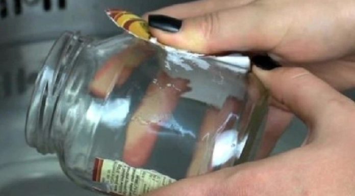 Amazing Tips to Remove Glue Stains on Glass Bottles