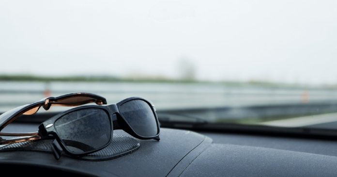 Should you wear sunglasses while driving?