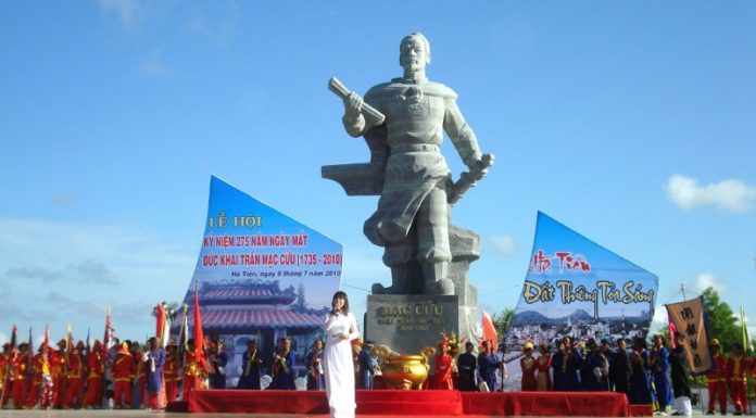 When does the Mac Cuu’s canonization ceremony take place? Importance of the festival.