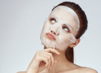 7 Common Mistakes in Applying Face Masks That Make Your Skin Worse