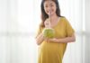 Can eating pineapple and drinking coconut water help induce labor? A must-know to avoid harm for both mother & baby
