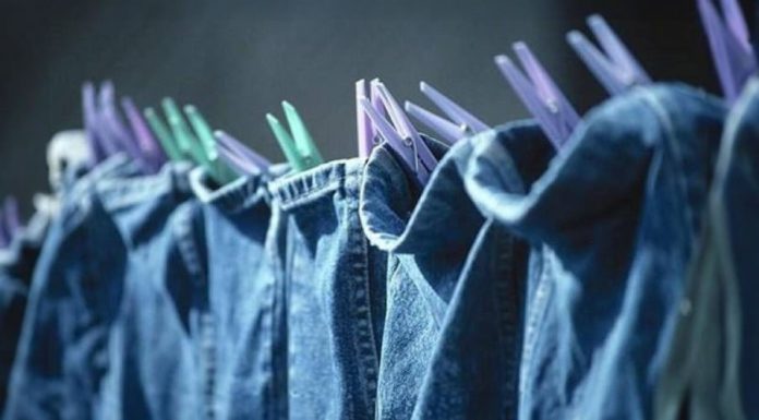The Nightly Laundry Conundrum: Why You Shouldn’t Air-Dry Clothes After Dark