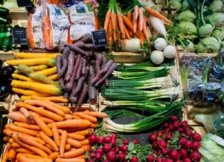 Why you shouldn’t buy all types of vegetables from the same store?
