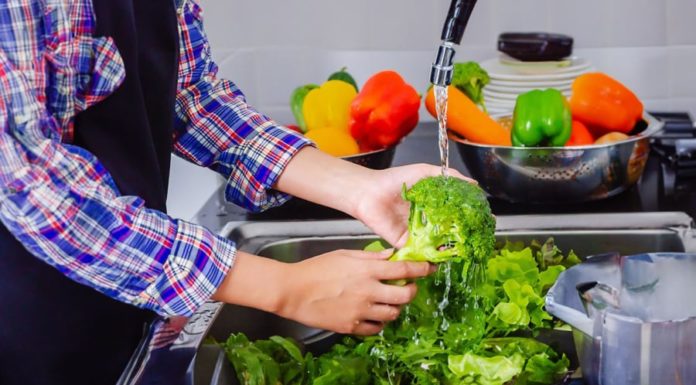 Don’t soak vegetables in saltwater, this is the way to remove pesticides and bacteria from fruits and vegetables