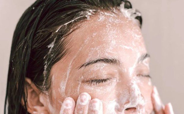 Choose the perfect facial cleanser for every skin type and say goodbye to all imperfections