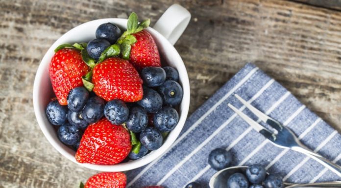 4 Foods to Eliminate Hyperpigmentation and Dark Spots while Nourishing the Skin