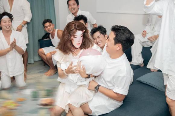 Nhã Phương’s reaction to Trường Giang dating “bồ nhí” at Gin Tuấn Kiệt and Puka’s bachelor party