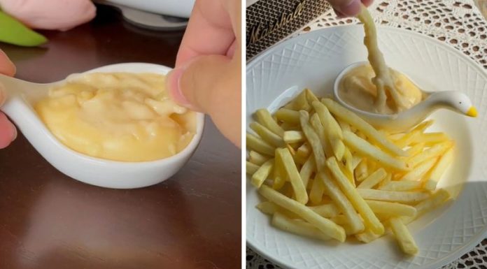 Homemade Cheesy Dipping Sauce for Deliciously Crispy French Fries, the More You Eat, the More Addictive It Gets