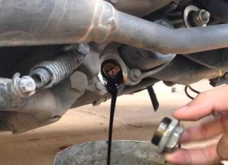 Mistakes when changing motorcycle oil