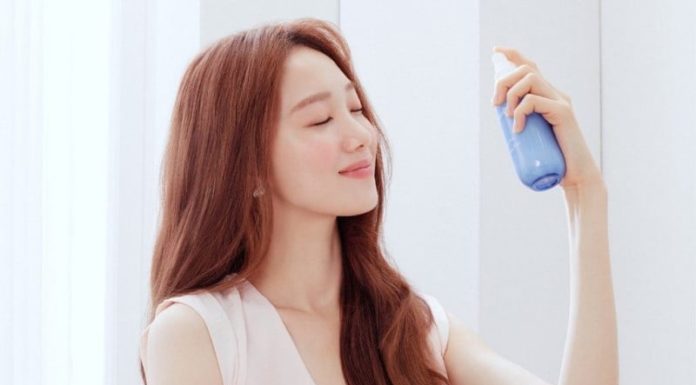 The Ultimate Guide to Using Facial Mist for Hydrated and Smooth Skin in Dry Weather