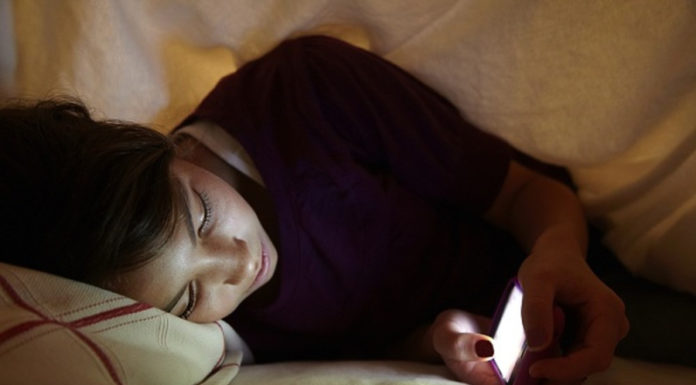 The 3 Deadliest Places to Use Your Phone: Unveiling the Most Unsuspecting Danger Zones