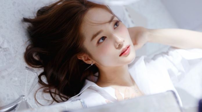 The Lucky Four: A Weekend of Wealth and Prosperity.