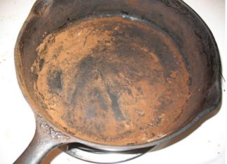 Never store these things in the kitchen to avoid bringing infection into the body