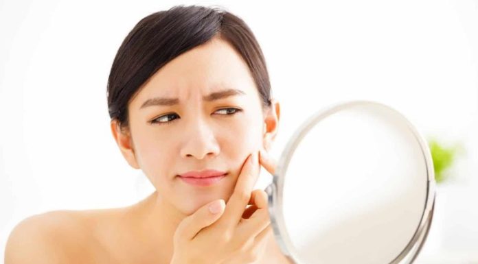 Tips for Choosing the Perfect Skincare Product to Improve Combination Skin Flaws