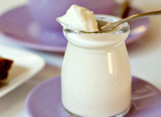 The best time for children to eat yogurt for optimal absorption