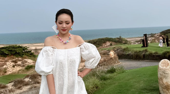 The famous supermodel stays slim all year without eating to maintain her slender figure