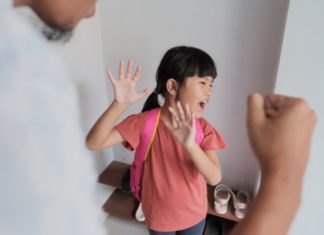 5 Common Parenting Mistakes that Lead to Sons Becoming Rebellious and Daughters Being Easily Tempted