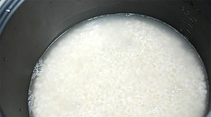 Reasons why electric rice cookers don’t cook rice and how to fix it