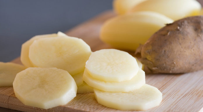 Don’t rush to add cold water while cooking soup: Make this soup more flavorful using this method