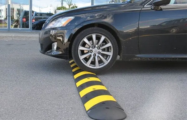 5 Common Driving Habits that Can Damage Your Car