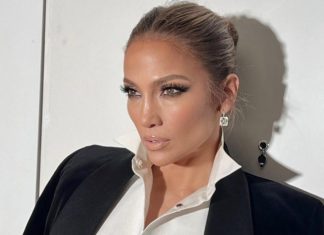 The once-outcast lipstick shades are making a comeback thanks to the enthusiastic endorsement of famous beauties.