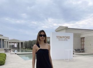 Sensual Off-Shoulder Dresses Stealing the Spotlight from Summer T-shirts, Beloved by Fashionistas