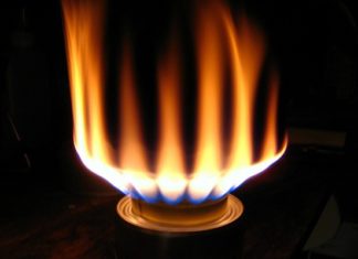 Signs to Fix in a Gas Stove Before It Explodes: Urgent Attention Needed!