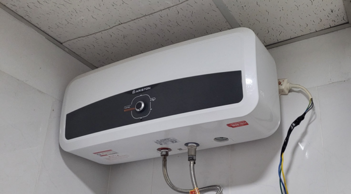 Signs to Stop Using a Water Heater: Don’t Ignore These Warning Signs