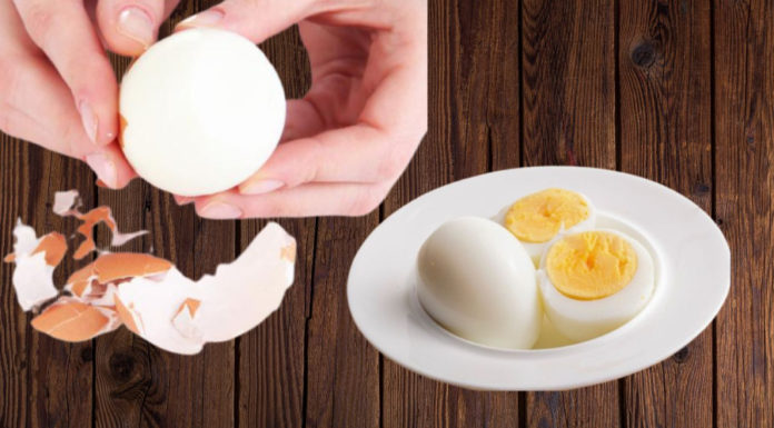 Add this to boiled eggs, a hundred pieces like a sleek smooth shell peels quickly without cracking.