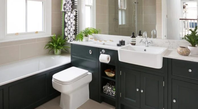 What are the consequences of not flushing the toilet after using it?