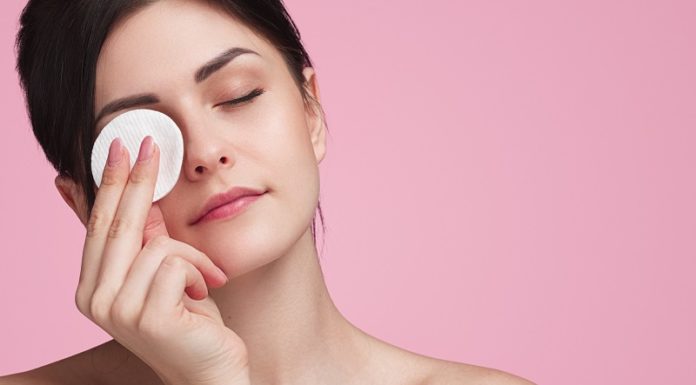 5 Ways to Use Makeup Remover Cotton Pads to Enhance Beauty, Save Money, and Improve Skin Flaws