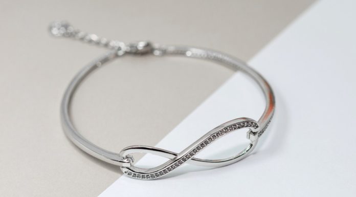 Save Now with Simple and Effective Home Remedies to Keep Jewelry Sparkling