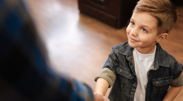 Raising a boy is like growing a tree, nurturing these 6 nutrients for a successful child