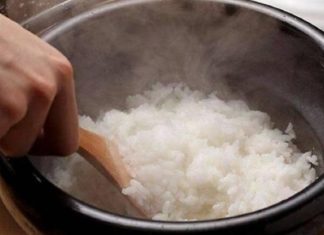 Upgrade your white rice: Add this ingredient for fragrant, sticky, and delicious rice that everyone will want to eat
