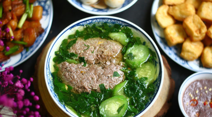 Cooking crab soup, the cement brick turns into a natural floating block, clear and delicious broth: Just one trick