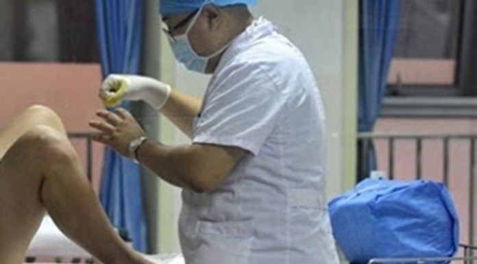 Why should women shave their pubic hair before giving birth?