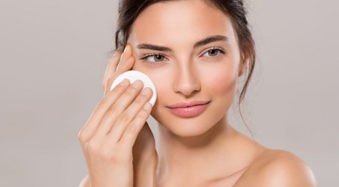 6 skincare products women over 30 should avoid