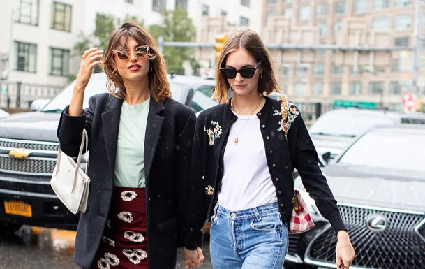 Steal the formula to mix and match long skirts like a French girl and rock the end-of-year festive season