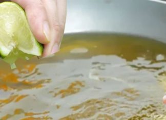 Smart chef squeezes lime juice into frying oil before frying, turns out it has surprising benefits, learn now.