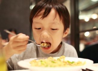 Get these benefits by feeding your child dinner right after they come home from school
