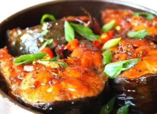 Eliminate Fishy Smells and Enhance the Flavor with this Water Addition