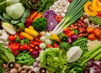 Check out these 5 natural foods that can reduce skin pigmentation