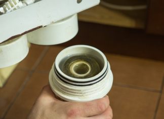 8 Household Items People Often Use Past Their Expiration Date Without Knowing