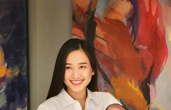 Miss Duong My Linh, 39, shines brightly, regains figure just 4 months after giving birth, leaving everyone amazed.